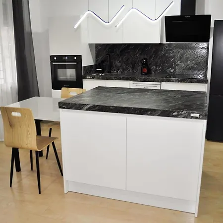 Loft Mercedes Apartment Alcala La Real